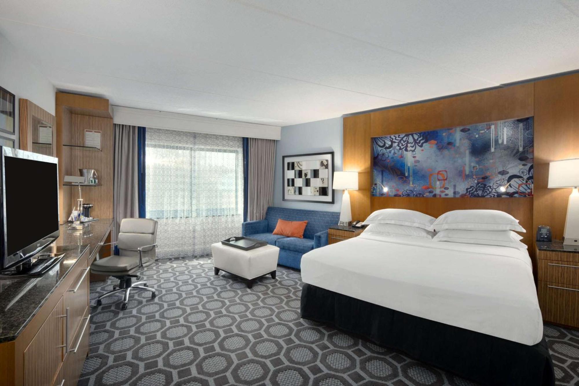 Hilton Long Island/Huntington Hotel Melville Exterior photo