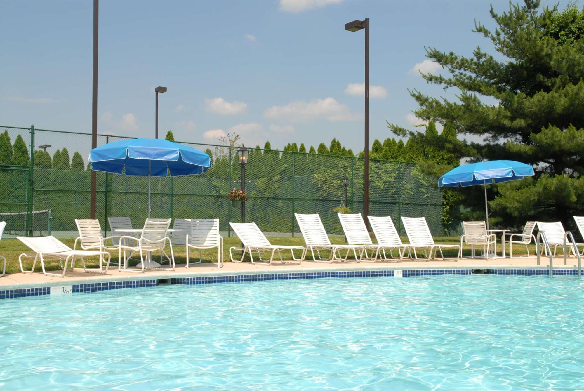 Hilton Long Island/Huntington Hotel Melville Exterior photo