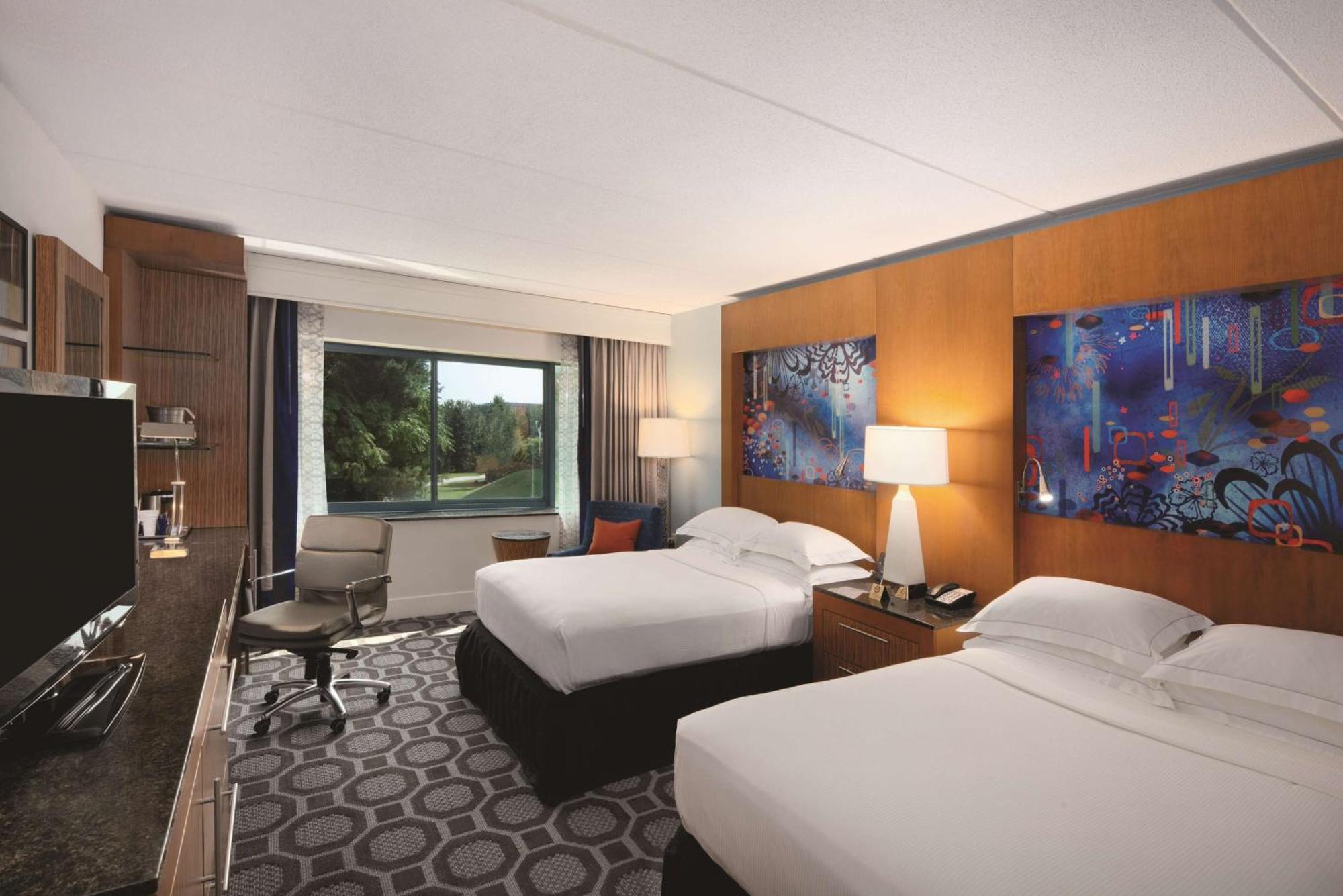 Hilton Long Island/Huntington Hotel Melville Exterior photo